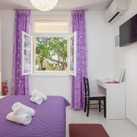 Appartement Sisaric A2 *